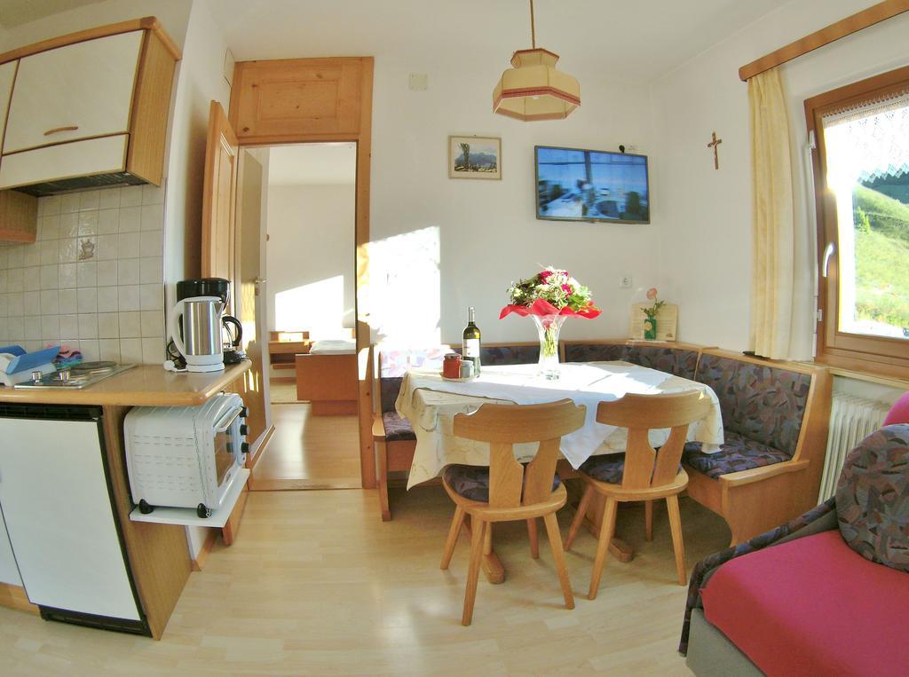 Alpenrose Aparthotel Martello Exterior photo