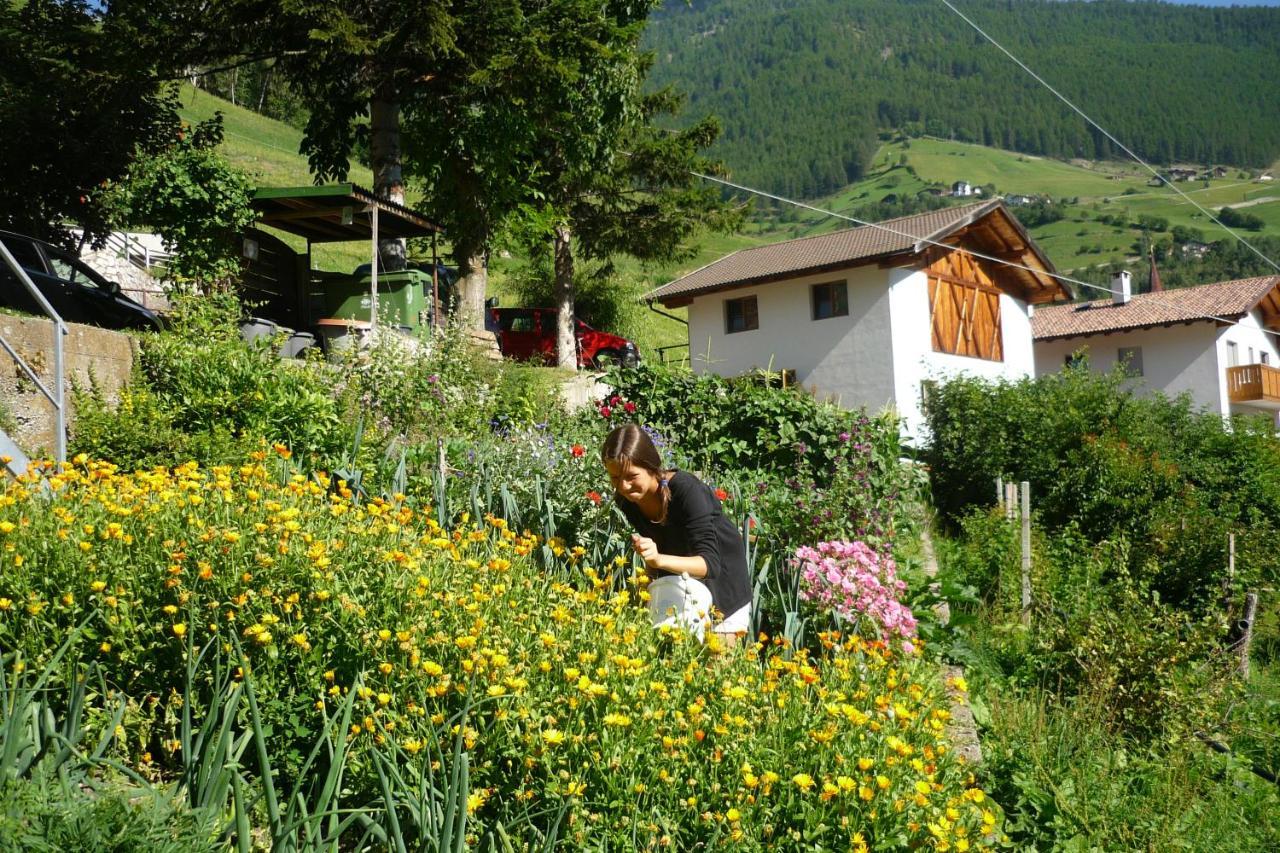 Alpenrose Aparthotel Martello Exterior photo